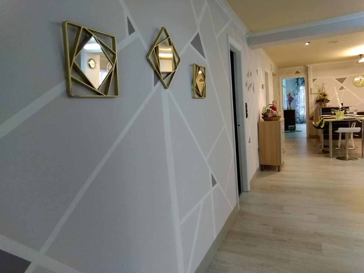 Ferienwohnung Apartamento Jubells O O Milladoiro Exterior foto